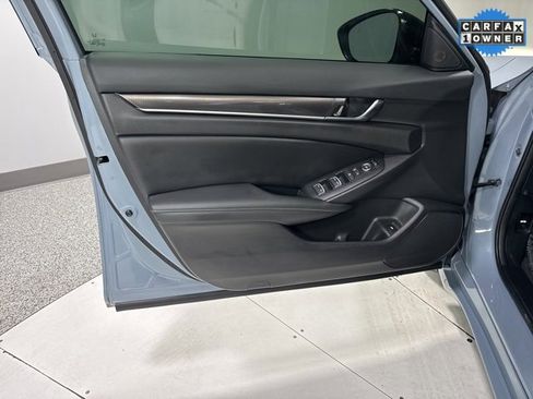 Used 2022 Honda Accord Sport image 9
