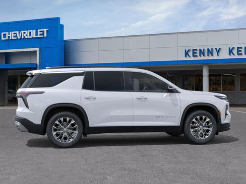 New 2026 Chevrolet Traverse LT w/ Sun and Wheel Package image 5