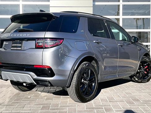 Used 2025 Land Rover Discovery Sport S image 13
