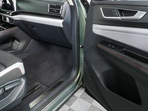 Certified 2025 Volkswagen Atlas Peak Edition SE image 25