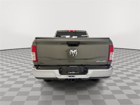 Used 2022 RAM 2500 Tradesman w/ Chrome Appearance Group image 9