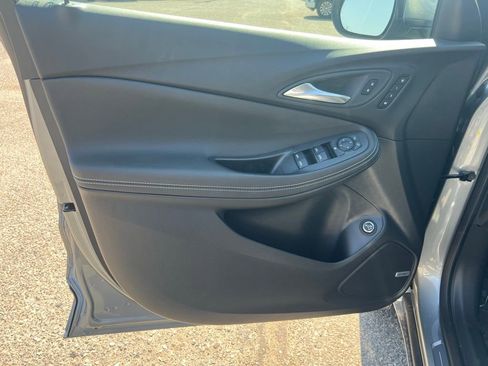 New 2025 Buick Encore GX Avenir w/ Avenir Technology Package image 14