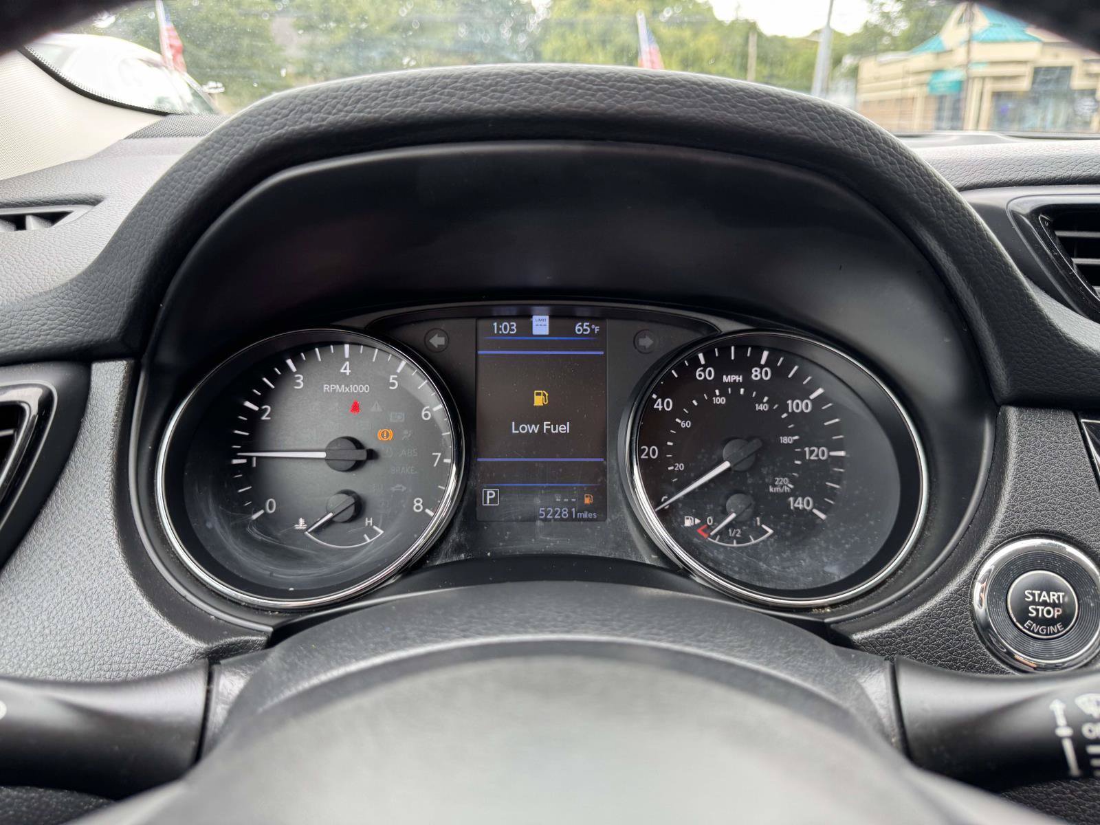 Used 2022 Nissan Rogue Sport SL AWD/4WD image 23