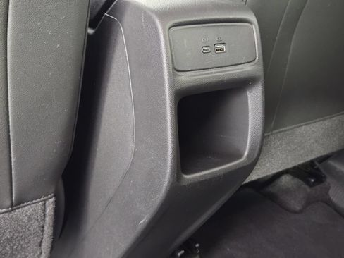 Used 2025 Chevrolet Trax LT w/ Driver Confidence Package FWD image 32