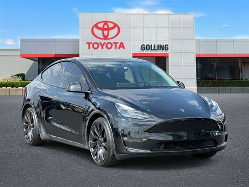 Used 2023 Tesla Model Y Performance AWD/4WD image 7