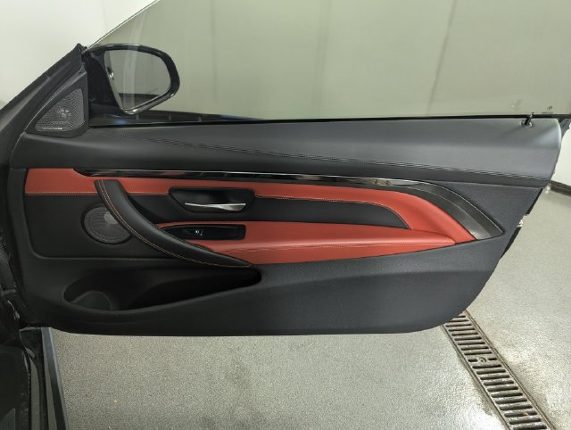 Used 2020 BMW M4 Coupe RWD image 17