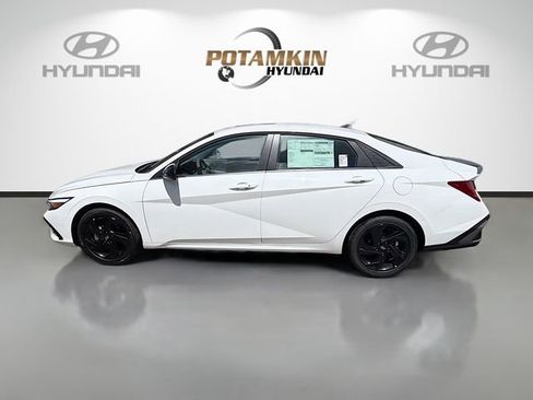 New 2026 Hyundai Elantra SEL Sport Premium FWD image 8