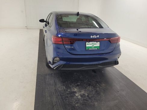 Used 2022 Kia Forte LXS FWD image 6