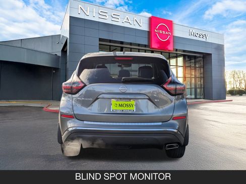 Used 2024 Nissan Murano SL image 9