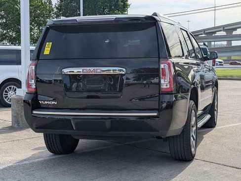 Used 2017 GMC Yukon Denali w/ Open Road Package image 5