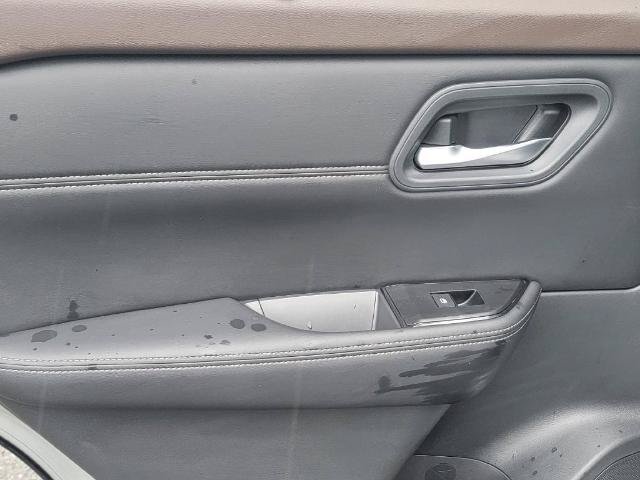 Certified 2023 Nissan Rogue SV w/ SV Premium B Package AWD/4WD image 14