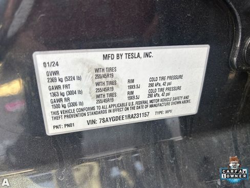 Used 2024 Tesla Model Y Long Range AWD/4WD image 9