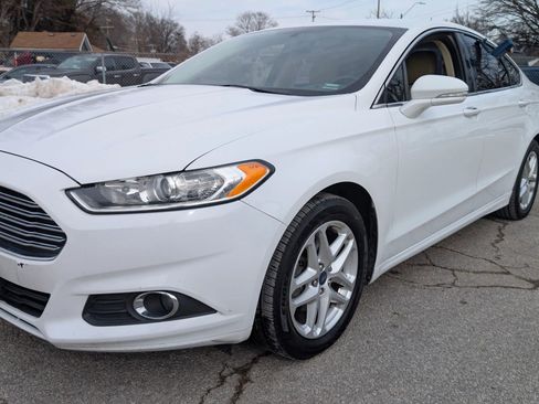Used 2014 Ford Fusion SE w/ Equipment Group 202A FWD image 1