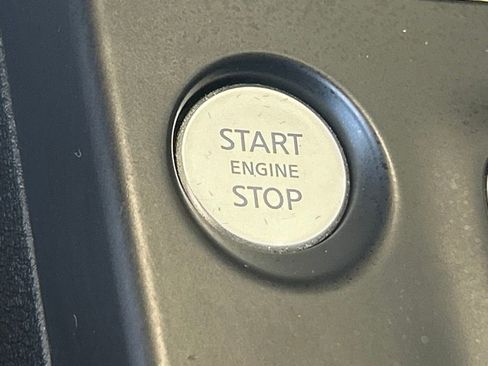 Used 2023 INFINITI QX50 Sport image 41