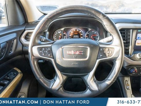 Used 2019 GMC Acadia Denali image 6