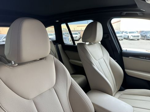 Used 2024 BMW X3 xDrive30i w/ Premium Package AWD/4WD image 39