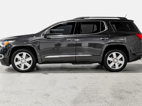 Used 2017 GMC Acadia Denali AWD/4WD image 9