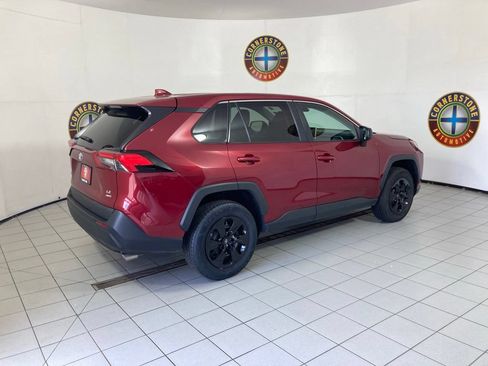Used 2024 Toyota RAV4 LE AWD/4WD image 18