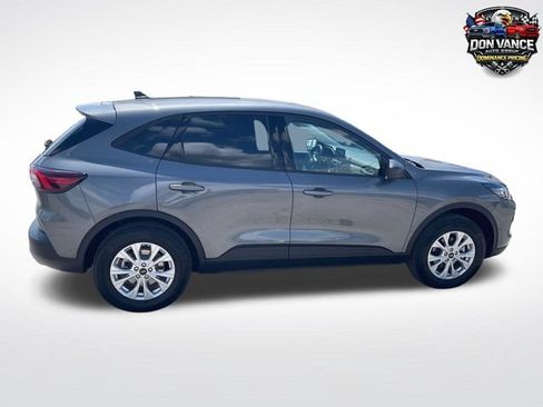 Used 2025 Ford Escape Active AWD/4WD image 6