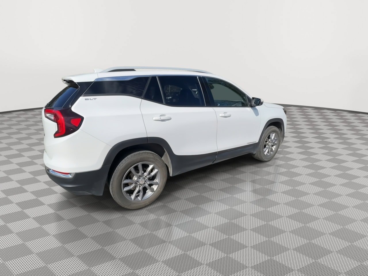 Used 2023 GMC Terrain SLT AWD/4WD image 8