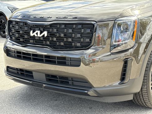 Used 2022 Kia Telluride EX w/ EX Premium Package image 31