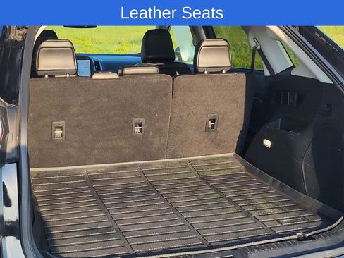 Used 2022 Ford Edge Titanium image 12