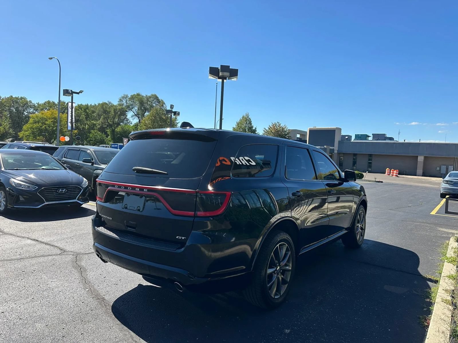 Used 2018 Dodge Durango GT AWD/4WD image 4