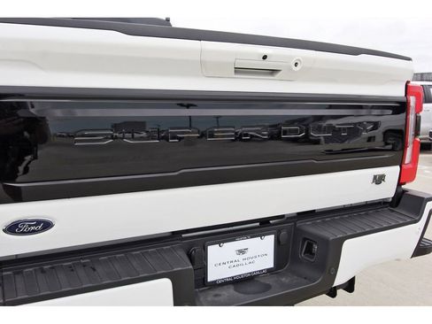 Used 2026 Ford F250 Platinum AWD/4WD image 30
