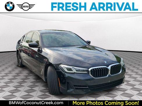 Used 2021 BMW 540i w/ Premium Package RWD image 1