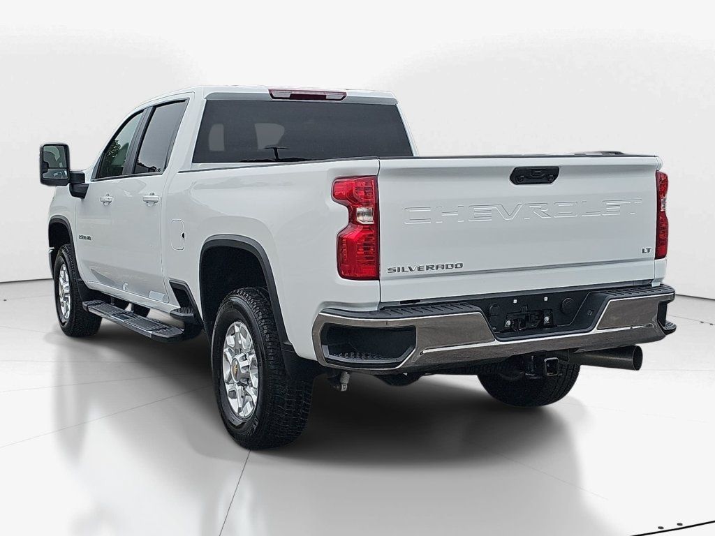 Used 2026 Chevrolet Silverado 2500 LT AWD/4WD image 8