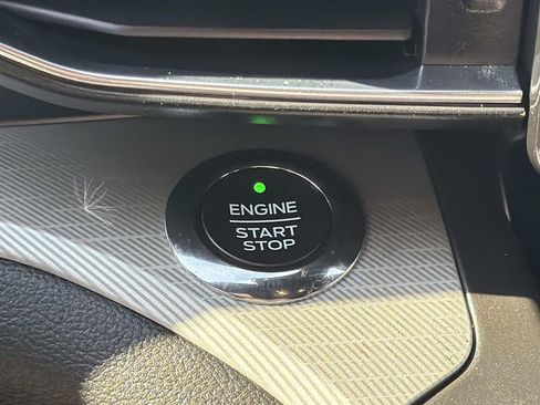 Certified 2020 Ford Explorer XLT w/ Equipment Group 202A image 16