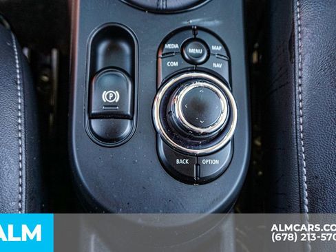 Used 2022 MINI Cooper SE image 45