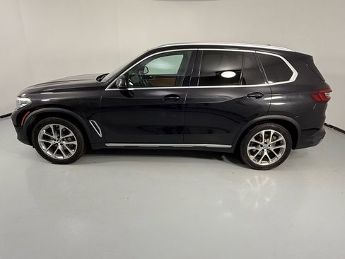 Used 2023 BMW X5 xDrive40i w/ Premium Package image 2
