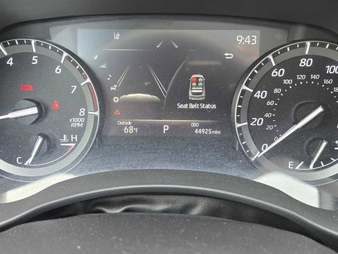 Used 2021 Toyota Highlander XSE AWD/4WD image 31