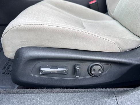 Used 2023 Honda Accord EX image 15