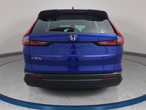 Used 2025 Honda CR-V LX image 6