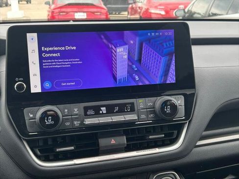 Certified 2024 Toyota Grand Highlander XLE FWD image 22