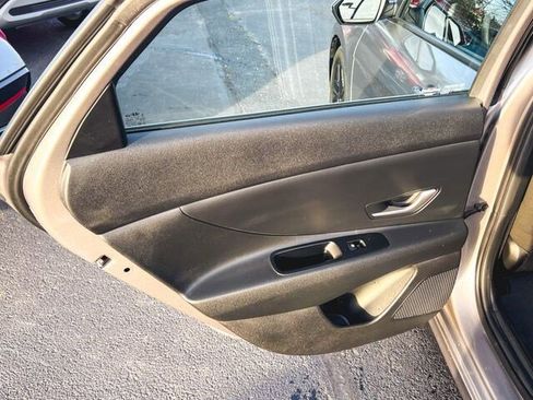 Certified 2023 Hyundai Elantra SEL image 14