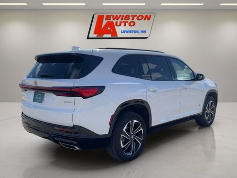 Certified 2025 Buick Enclave Sport Touring AWD/4WD image 5