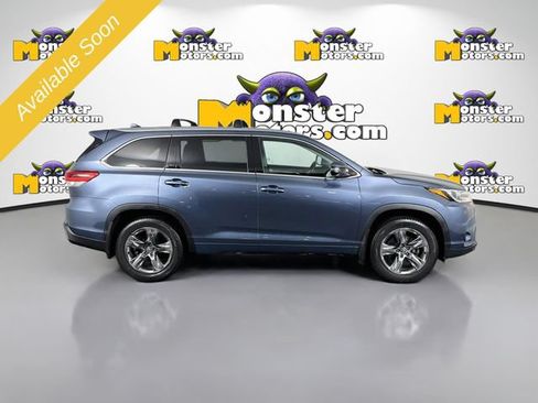 Used 2019 Toyota Highlander Limited AWD/4WD image 4
