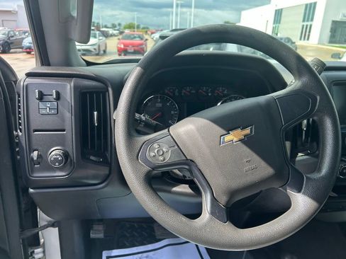 Used 2015 Chevrolet Silverado 2500 W/T w/ WT Convenience Package AWD/4WD image 11