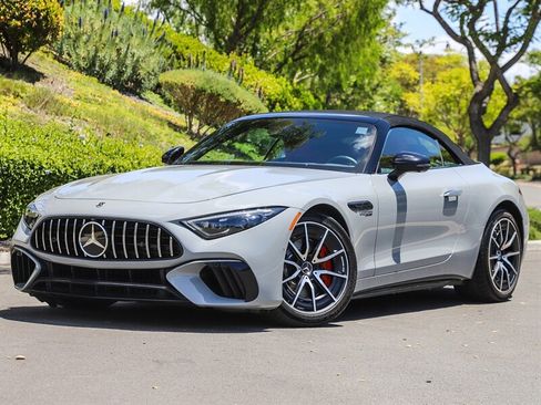 Used 2022 Mercedes-Benz SL 55 AMG 4MATIC image 9