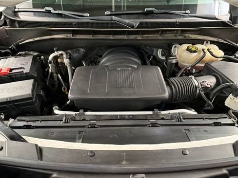Used 2021 GMC Yukon Denali w/ Denali Premium Package AWD/4WD image 39