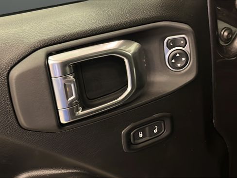 New 2026 Jeep Gladiator Sport AWD/4WD image 21