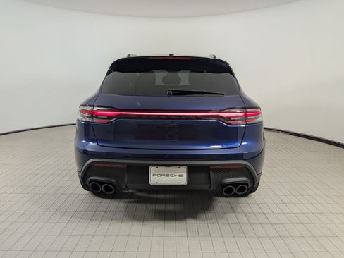 Certified 2024 Porsche Macan S AWD/4WD image 10