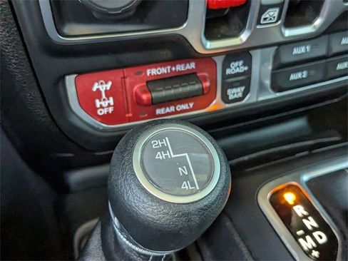 Used 2025 Jeep Gladiator Rubicon image 26