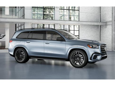 New 2026 Mercedes-Benz GLS 580 4MATIC image 13
