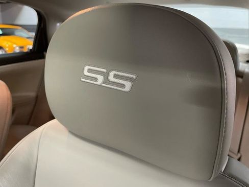 Used 2009 Chevrolet Impala SS w/ Convenience Package image 27