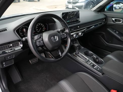 Used 2023 Honda Civic Sport image 15