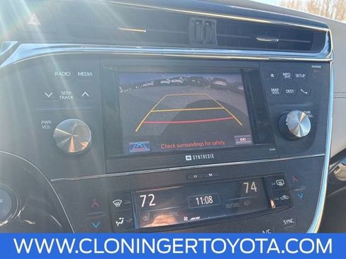 Used 2014 Toyota Avalon Limited image 18